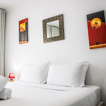 Nine Senses Pensión 3*