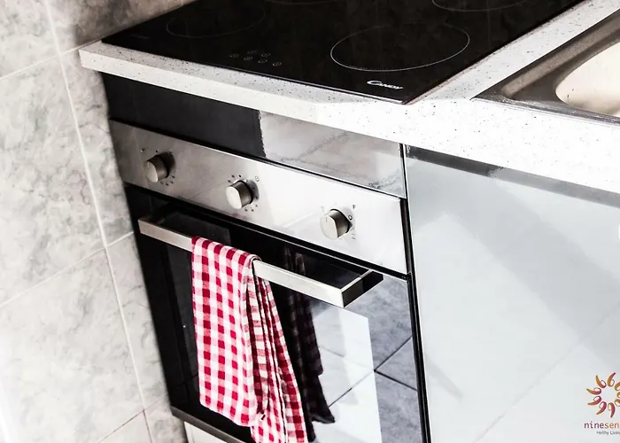 Nine Senses Фурадору